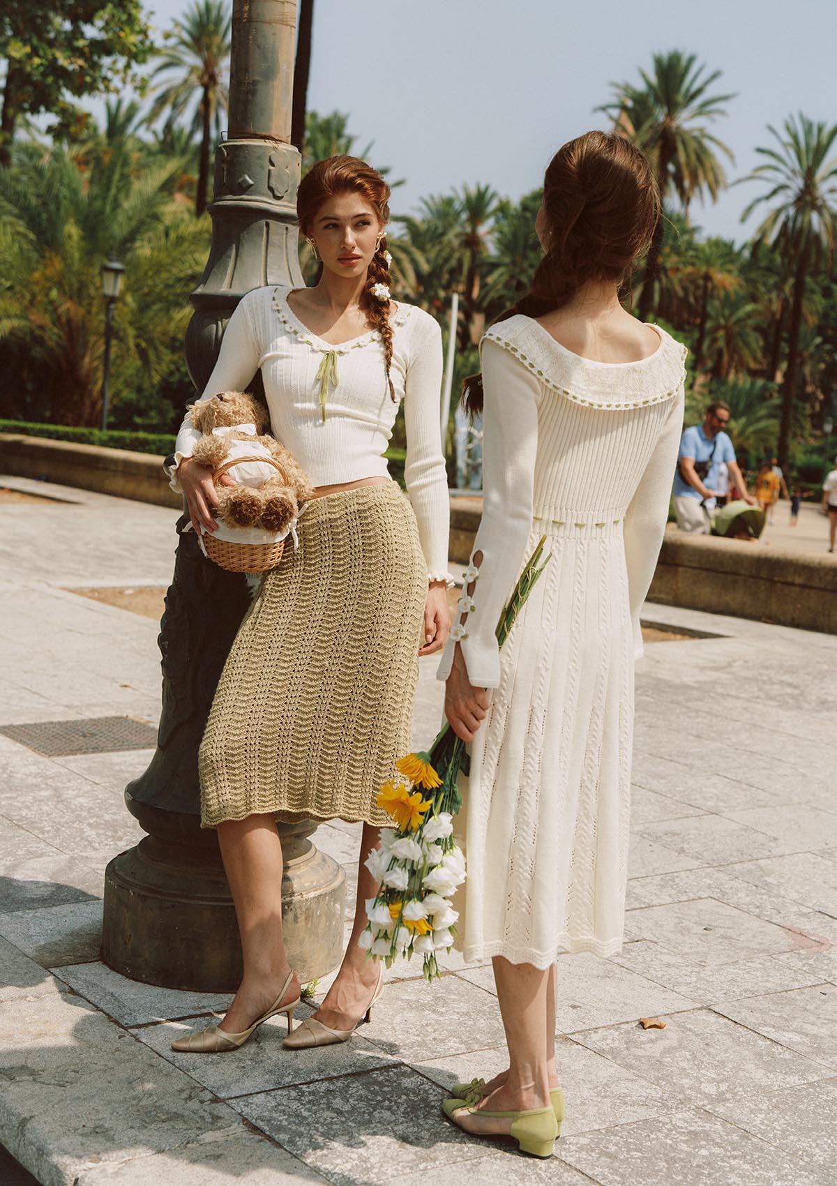 Daisy Bouquet Knit skirt