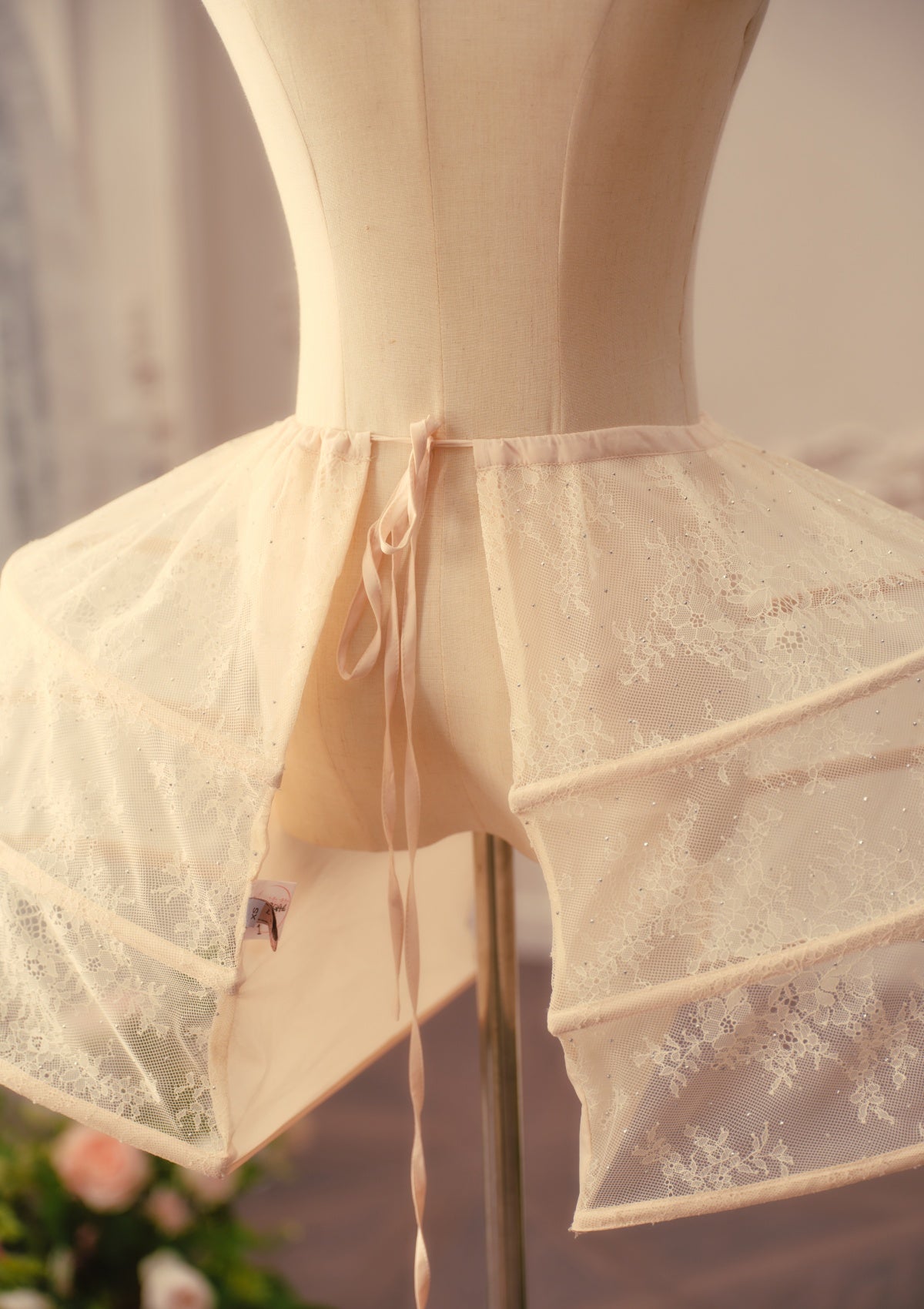 “C” Lace Crinoline
