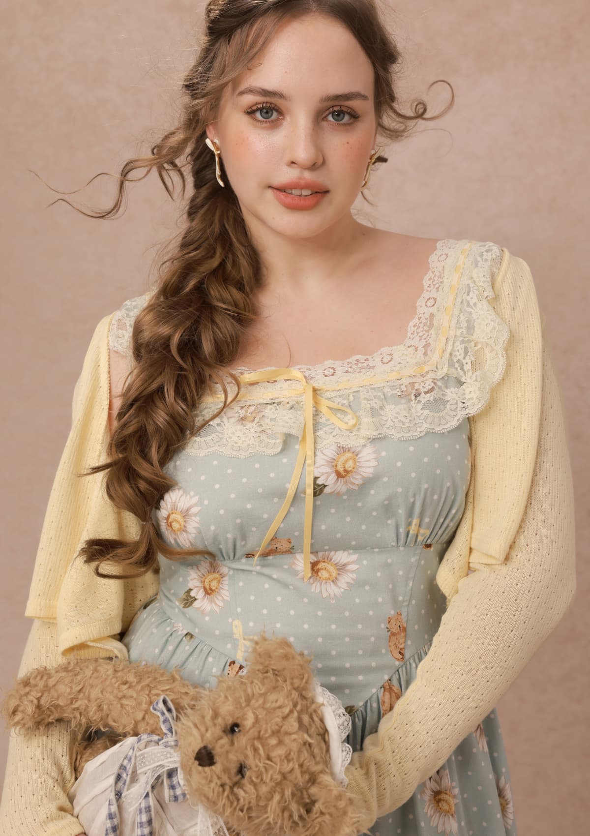 Curve&amp;Plus Flower Vine Novel Knit Cardigan