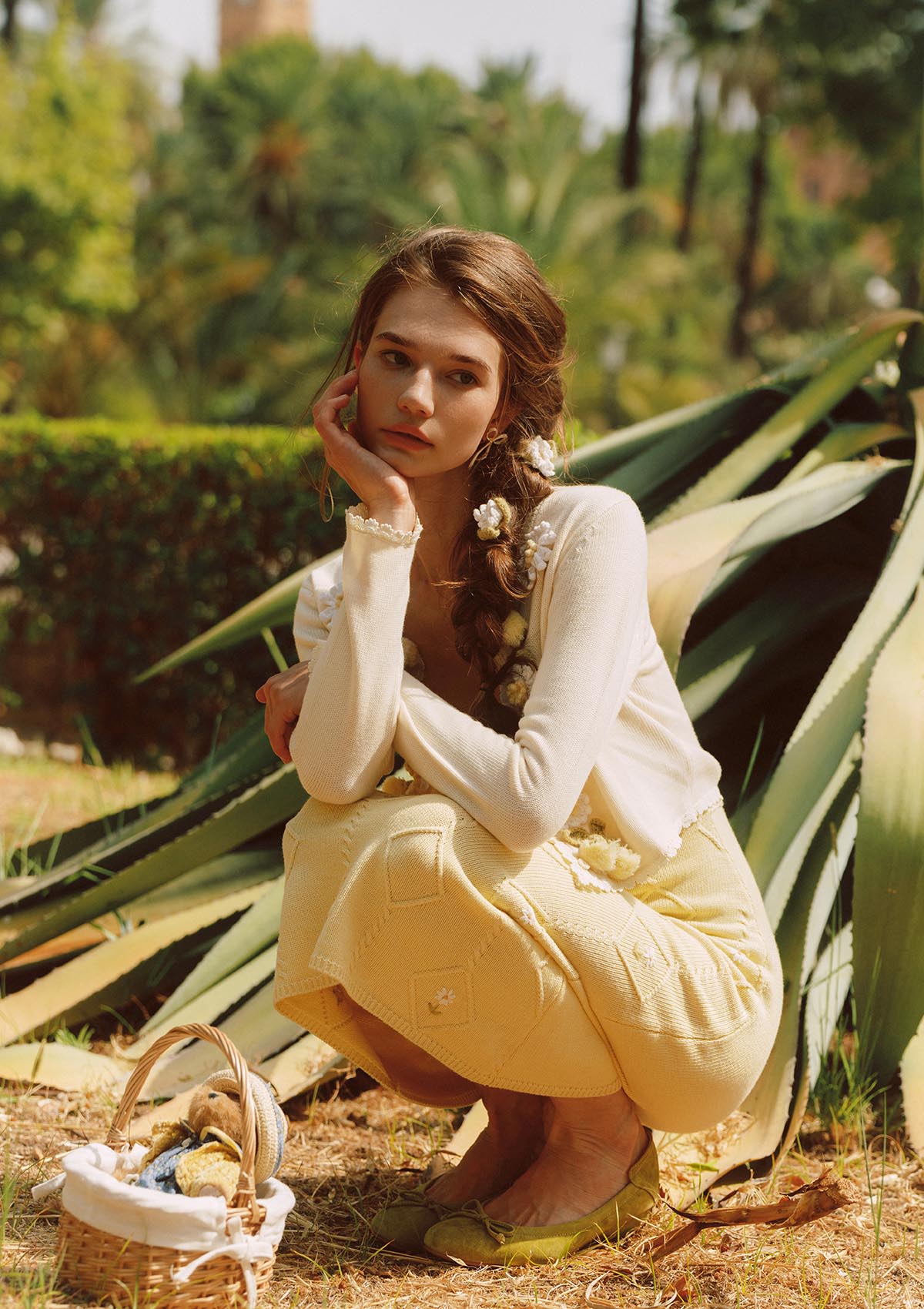 Daisy Manor Cardigan