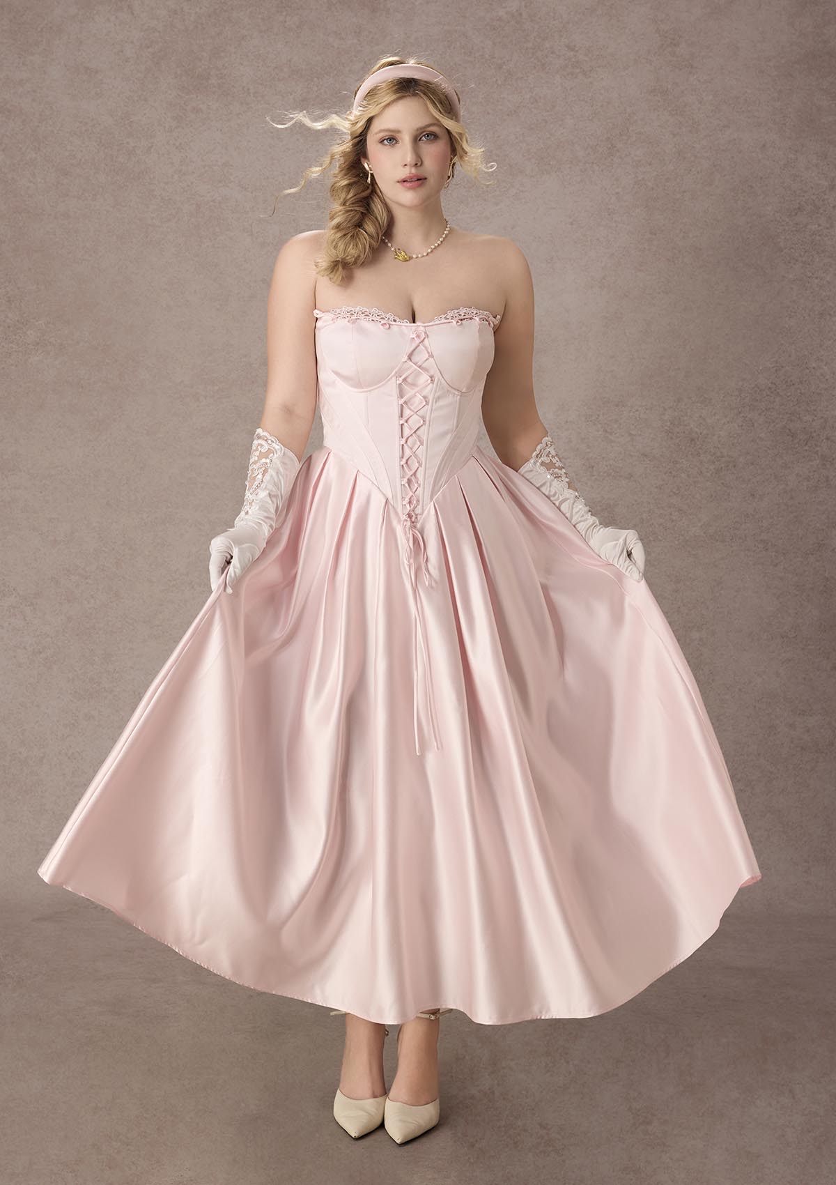 Curve&amp;Plus Slumbering Aurora Dress