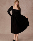 Curve&Plus Courtyard Rendezvous Knit Dress (Black)