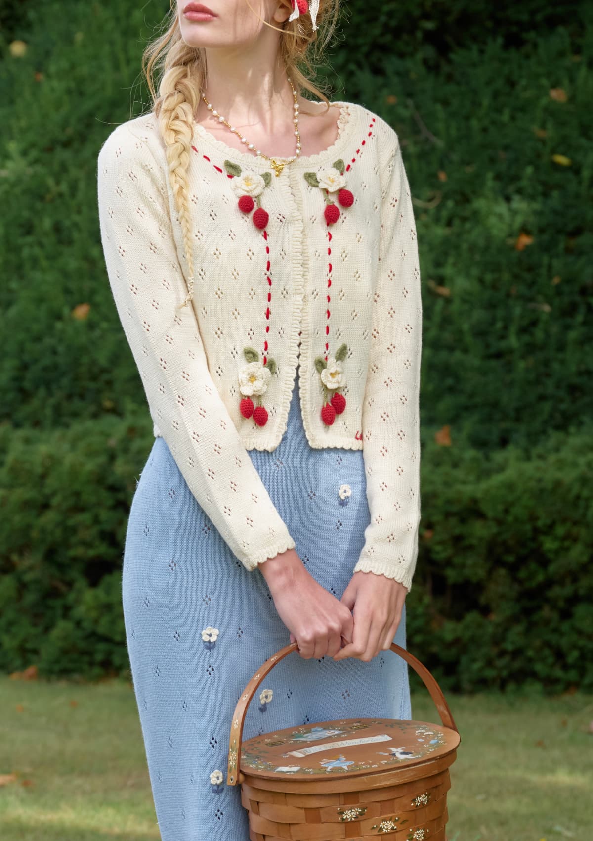 Christmas Berry Carol knit Cardigan (beige)