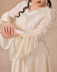 Curve&Plus Flowing Light Hymn Dress