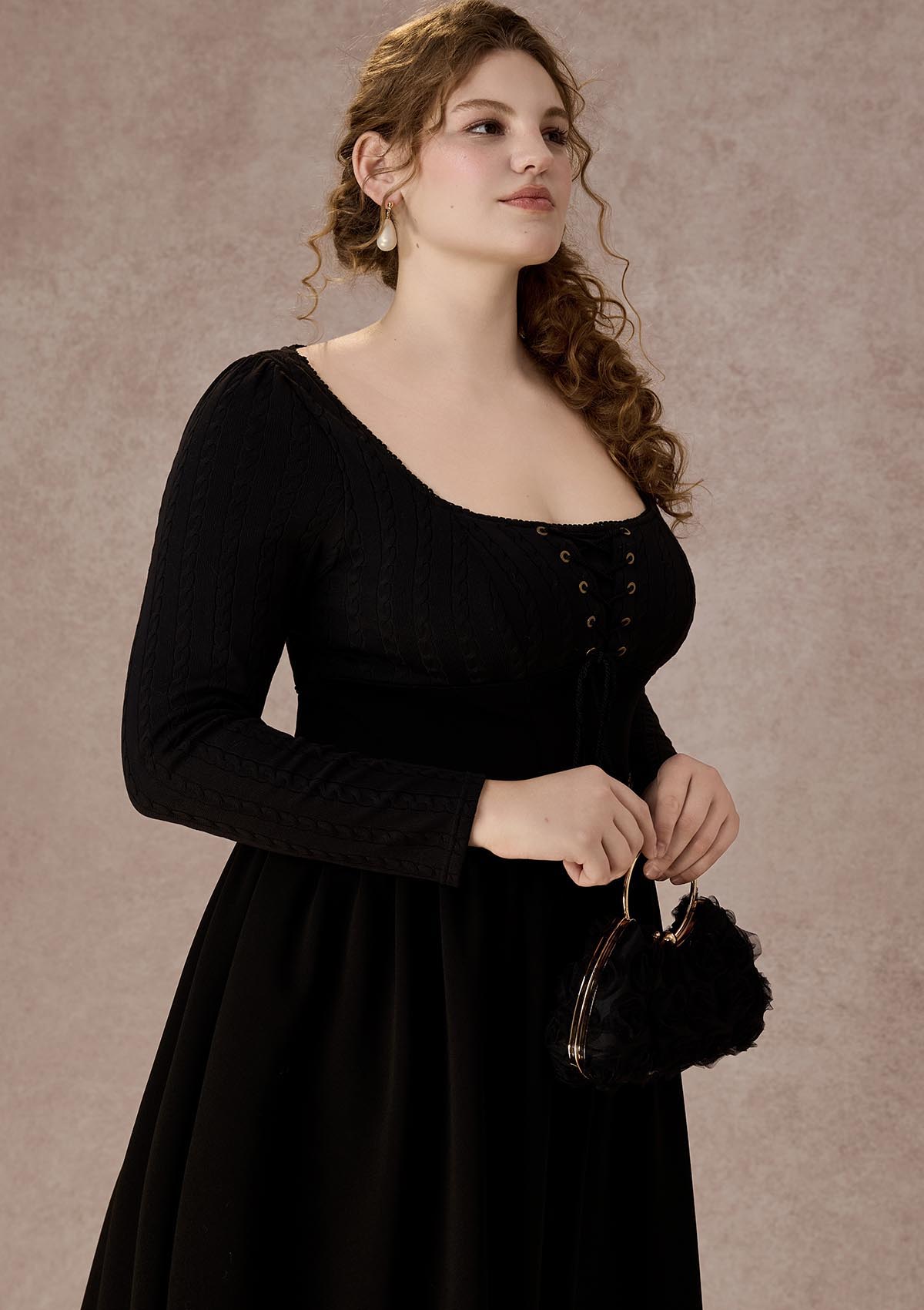 Curve&amp;Plus Courtyard Rendezvous Knit Dress (Black)