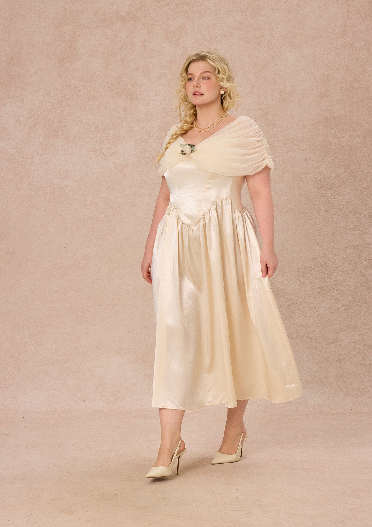 Curve&amp;Plus Pure White Glass Dream Dress