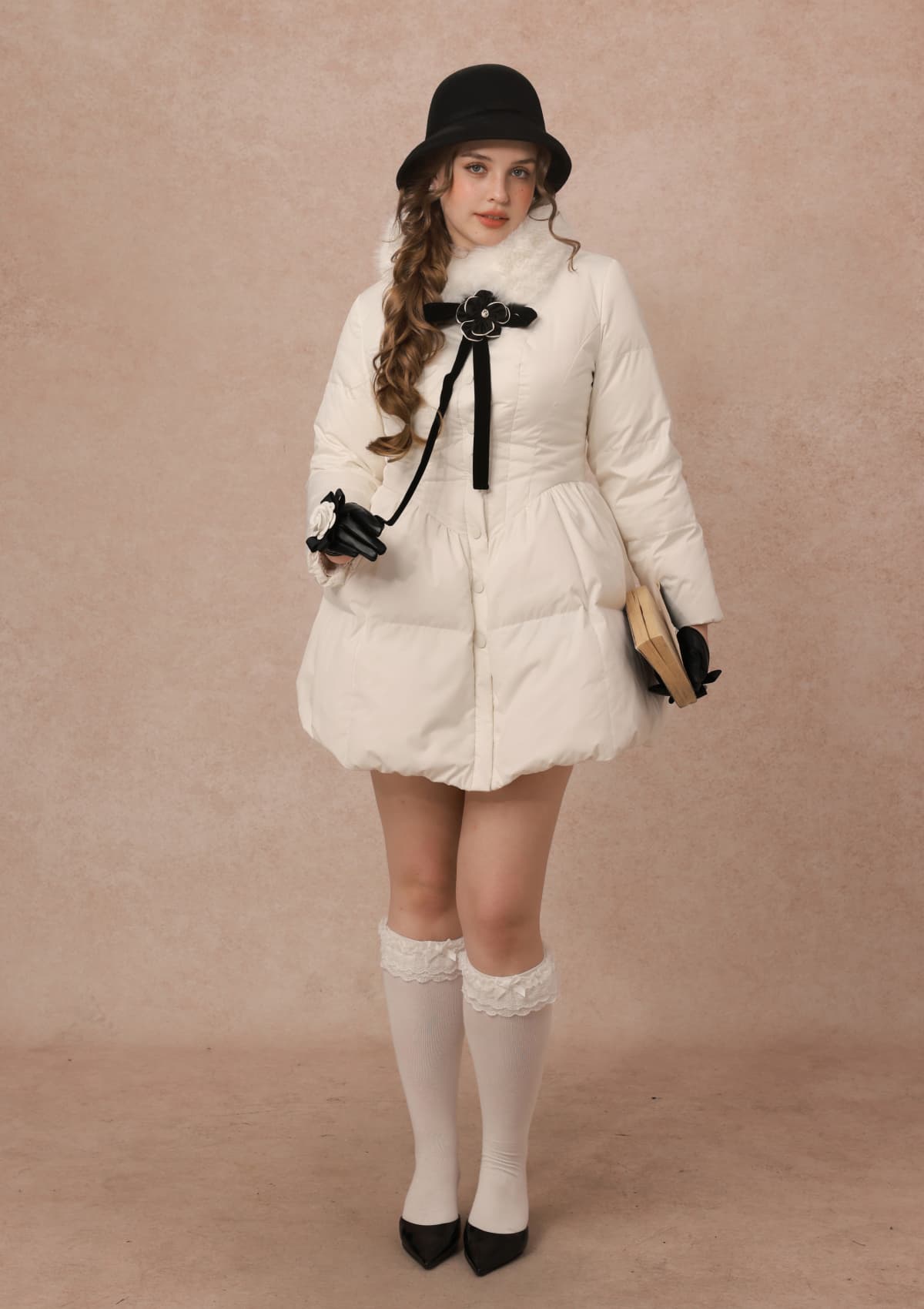 Curve&amp;Plus Snow White Rose Puffer Down Jacket
