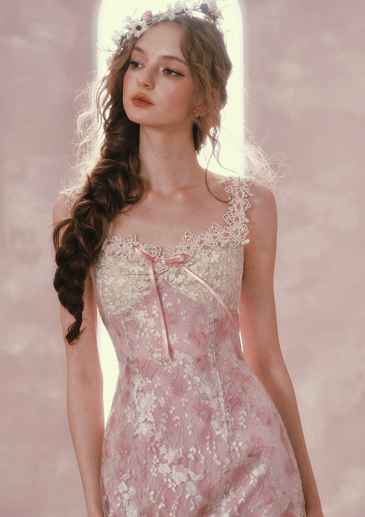 Detailed view on "Floral Vine Fairy Shoes" pink lace mermaid dress