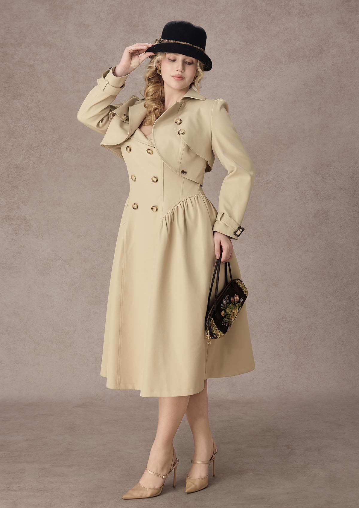 Curve&Plus Cream Tea Trench Coat