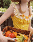 Kleines oranges Kleid