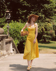 Kleines oranges Kleid