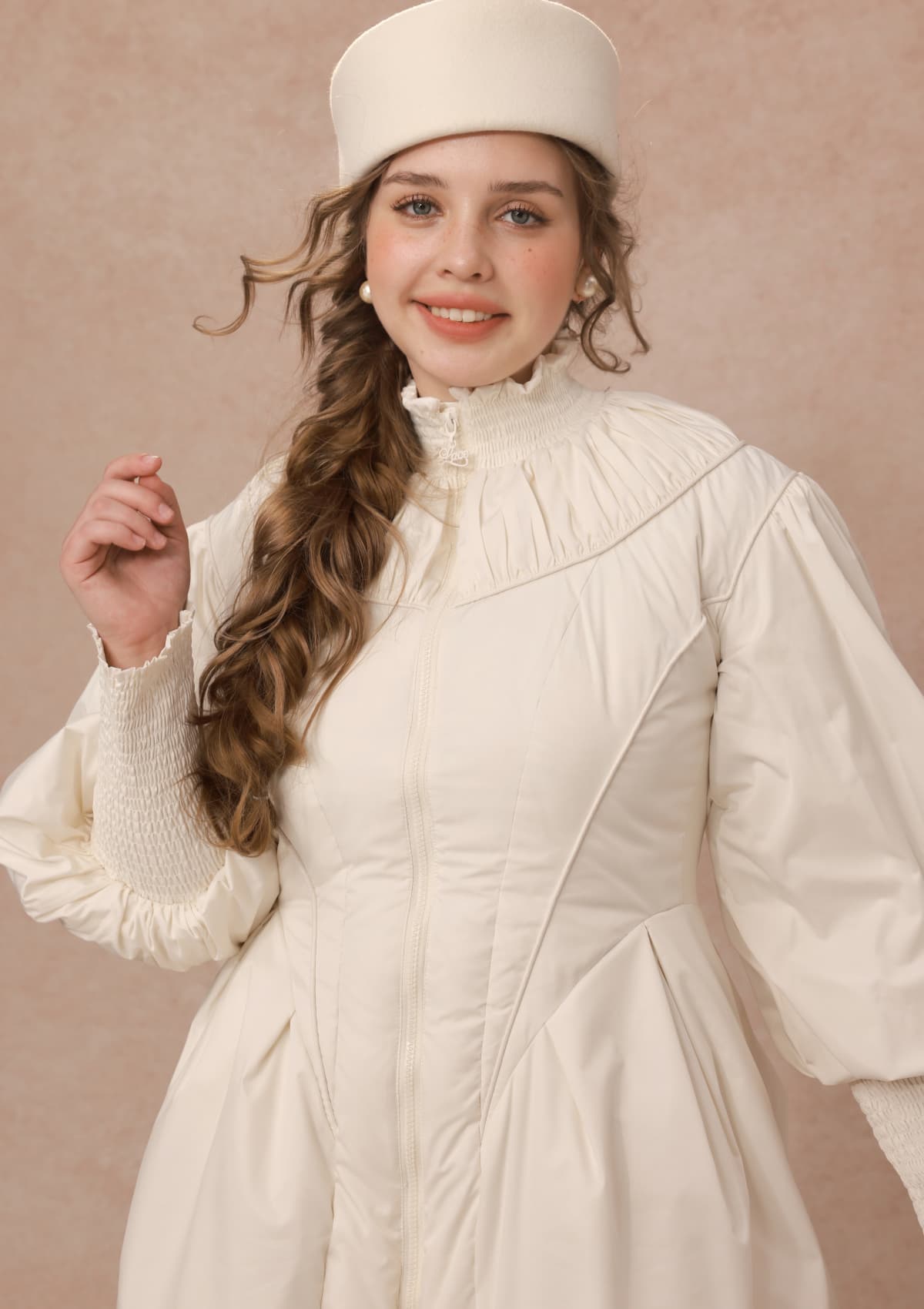 Curve&amp;Plus Warrior II Down Puffer Coat — White
