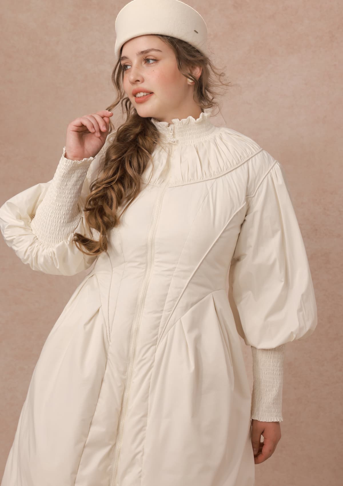 Curve&amp;Plus Warrior II Down Puffer Coat — White