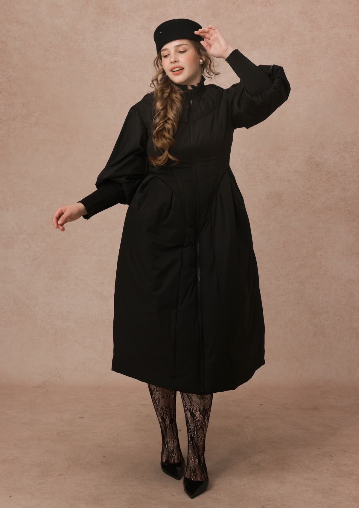 Curve&amp;Plus Warrior II Down Puffer Coat — Black