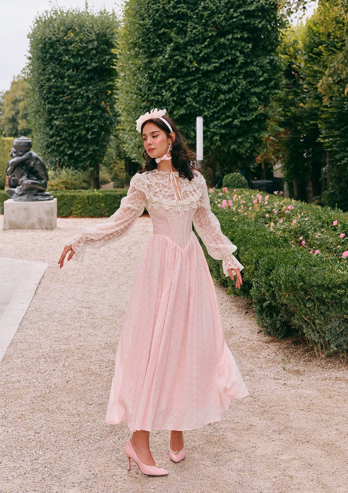 Rosa Ritter-Korsettkleid