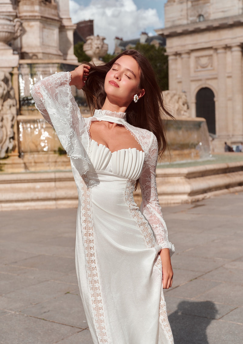 Moonlight Hera Dress