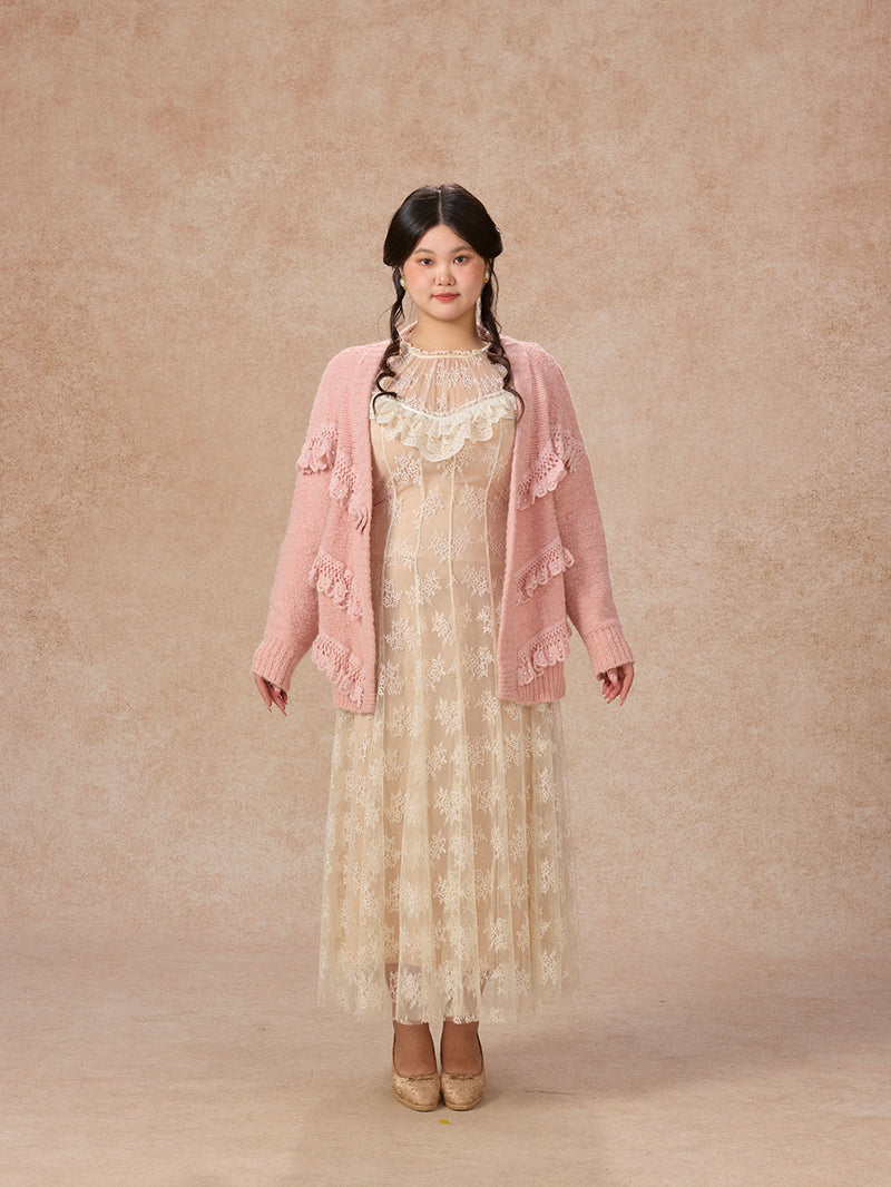 Curve&Plus Meno's Letter Knit Cardigan