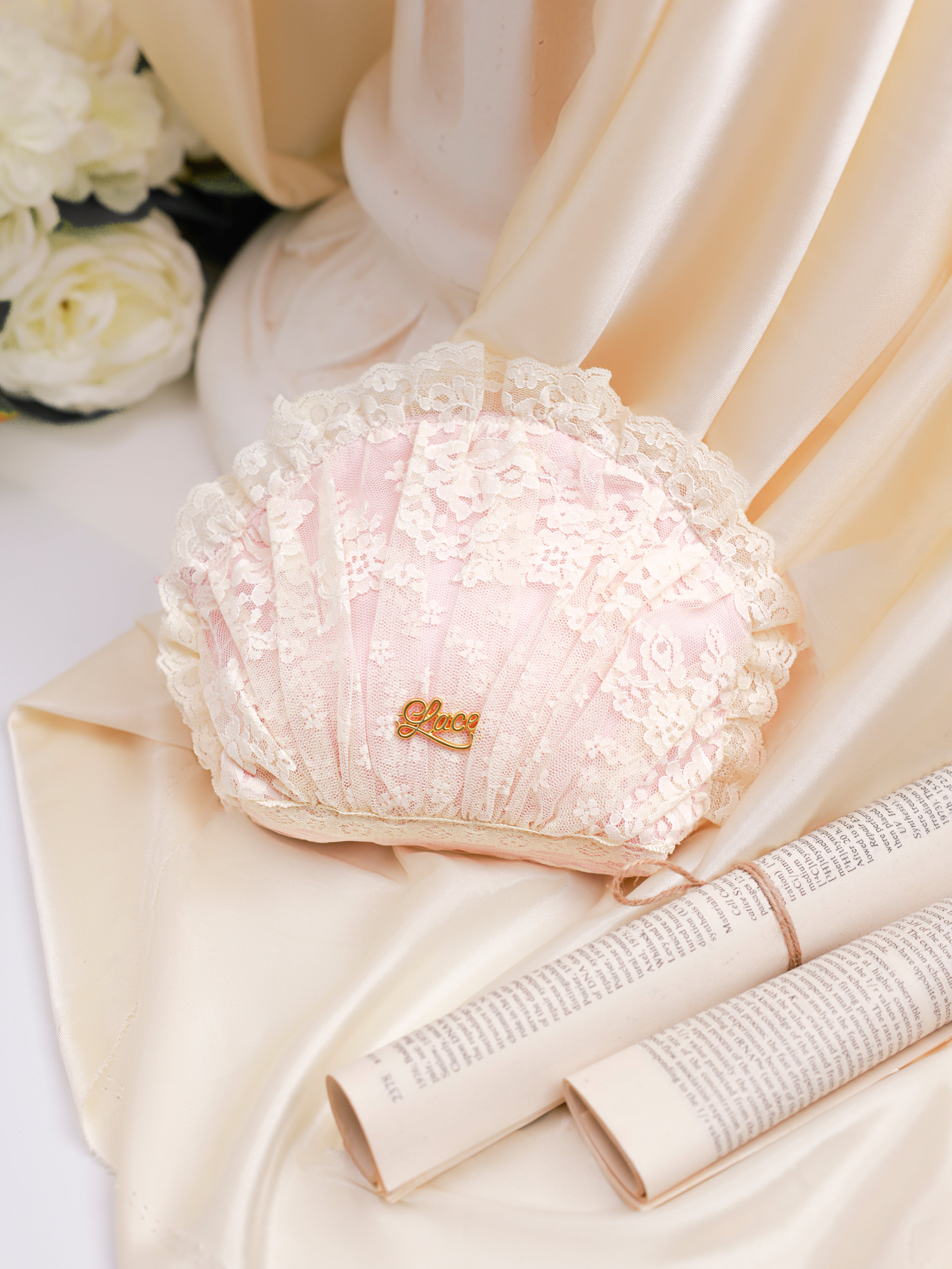 Princess Little Shell Cosmetic Bag