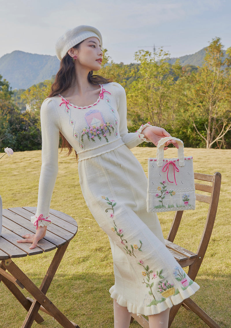 Miss Vine Embroidered Knitted Dress